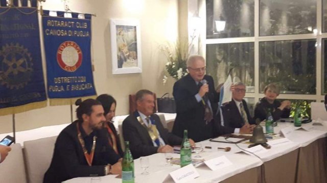 Celebrazione della Costituzione dell'Interact Club di Canosa